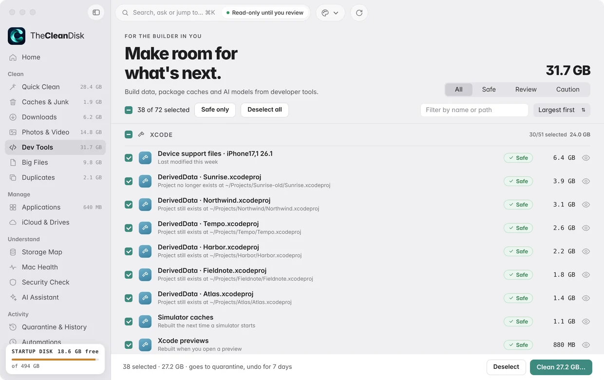 Developer tool listing Xcode data, simulators and package caches with their sizes.